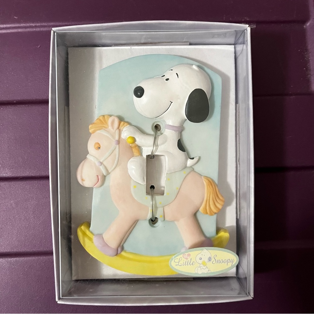 Peanuts Snoopy Hallmark Studio B Switch Plate/Light Switch Cover